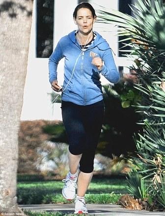Katie Holmes Workout Routine & Diet Plan